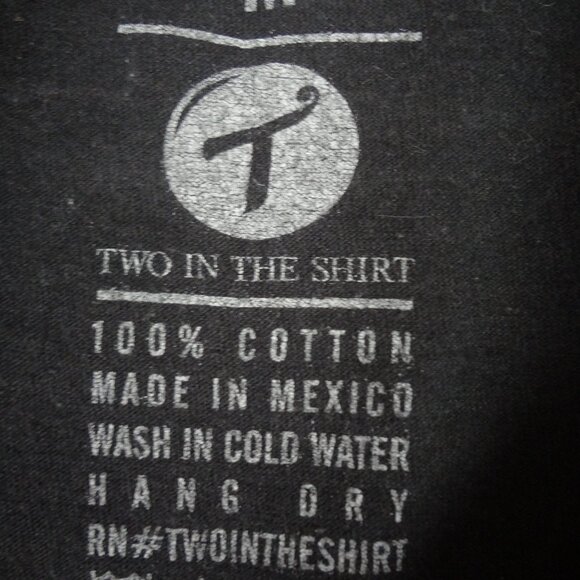 T*TS TWO IN THE SHIRT ALICE WHITE RABBIT MASK WOMAN BLACK MEDIUM T-SHIRT L199 - Picture 4 of 4